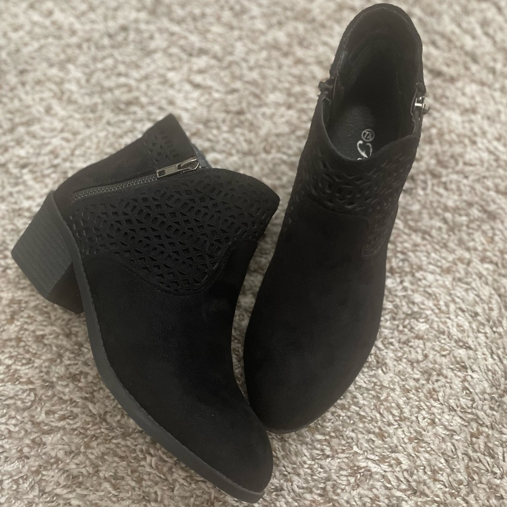 Forever laser cut ankle bootie